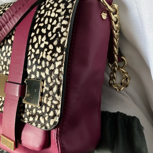 NWT Vince Camuto Calf Hair Messenger Bag - Picture 4 of 14